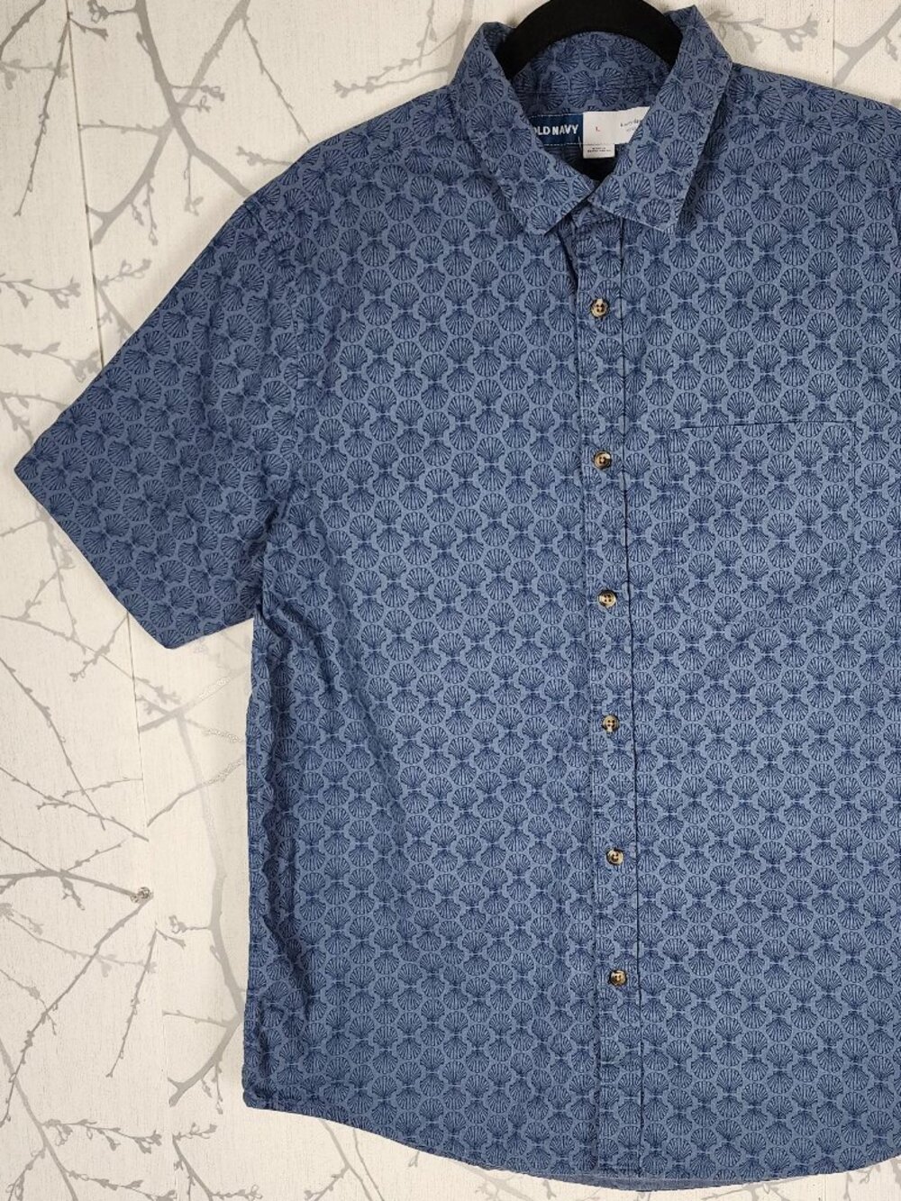 Old Navy Blue Sea Shell Print Cotton Button Front Shirt Camino